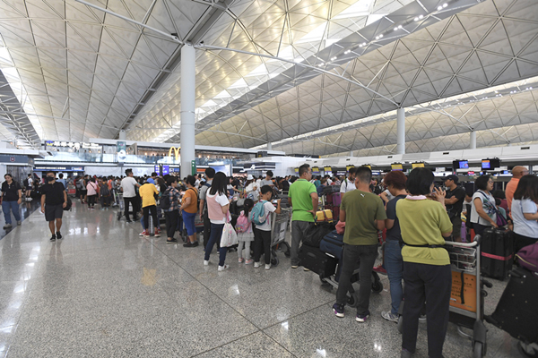 香港机场最新动态，自然之旅的呼唤，探索内心平静的奇妙旅程